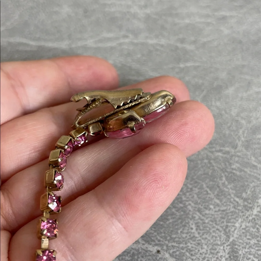 Vintage 50s Pink Crystal Cardigan Sweater Clip/Guard